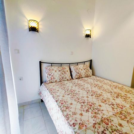 Nea Skioni Comfy Apartments - Halkidiki ภายนอก รูปภาพ